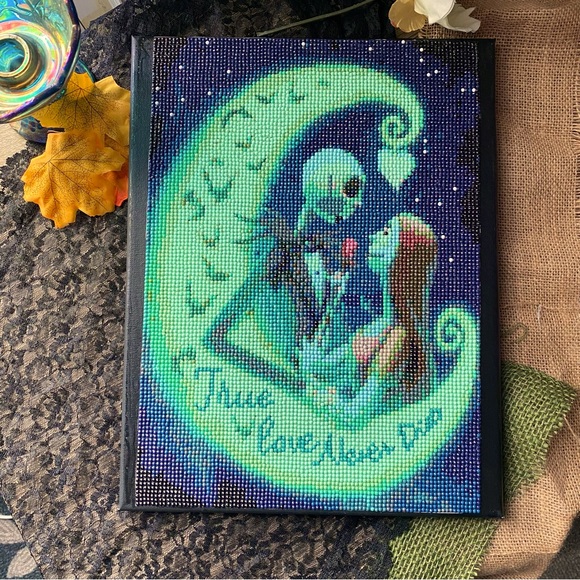 NWT! Jack and Sally- Love Never Dies Diamond Art on Canvas 11”x 17”x 3/4” - Picture 2 of 14